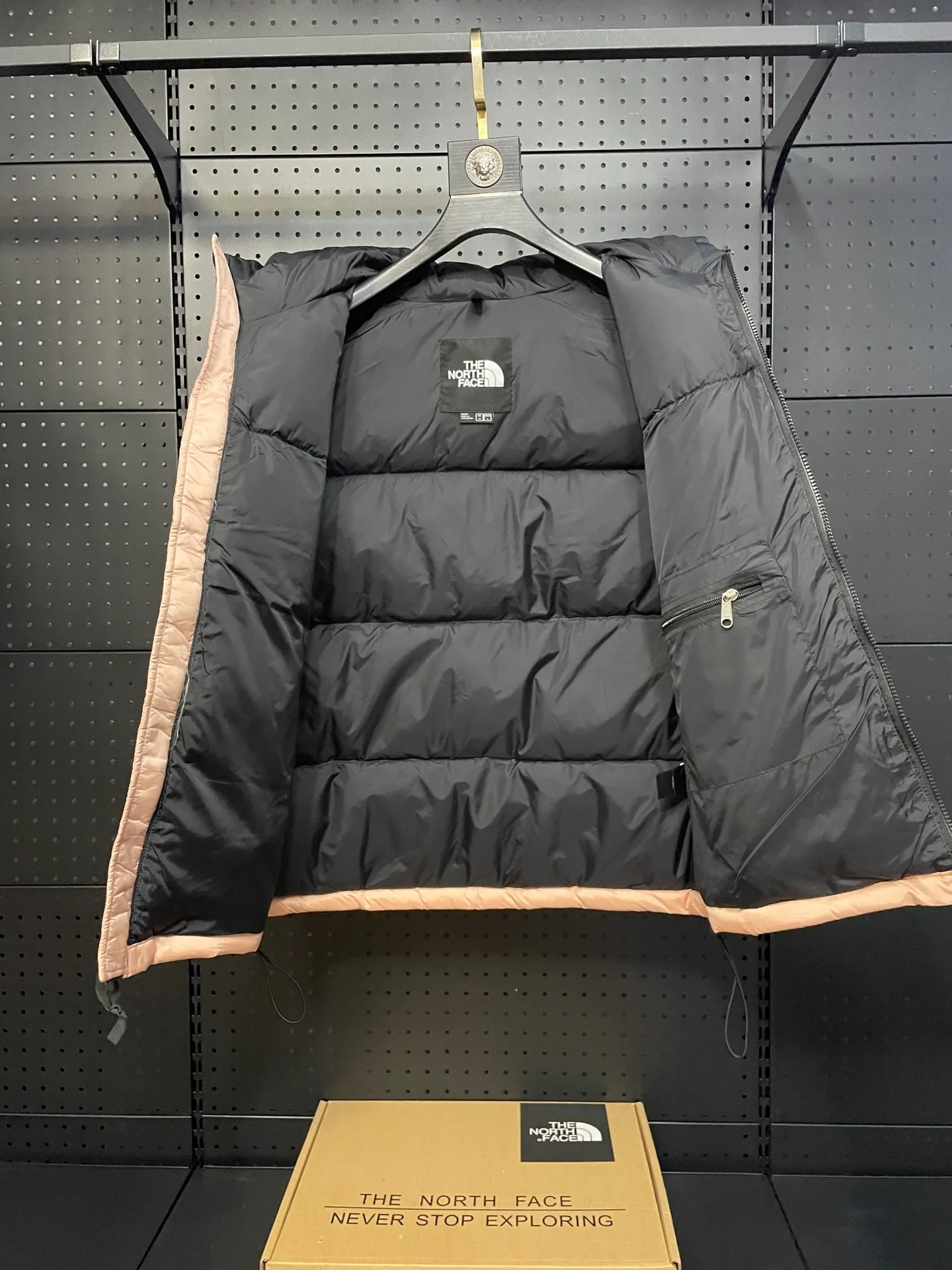 Pink The North Face/ 1996 Nuptse|4NCH ICON Authentic ， Authentic ， ， Authentic ， 90 ， ， ， ， ！ ， ！ + ， ， ！ ， ， 。 ： ， ！ Size：XS-XXL